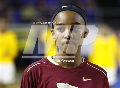 Thumbnail 2 in Riverdale vs. Memphis Central (TSSAA Division I Class AAA Final) photogallery.
