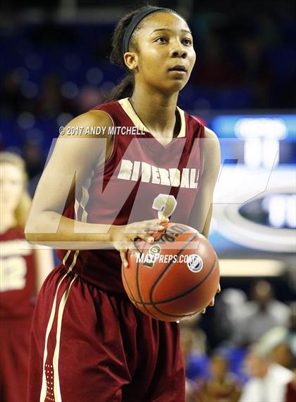 Thumbnail 1 in Riverdale vs. Memphis Central (TSSAA Division I Class AAA Final) photogallery.