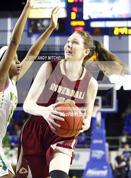 Thumbnail 2 in Riverdale vs. Memphis Central (TSSAA Division I Class AAA Final) photogallery.