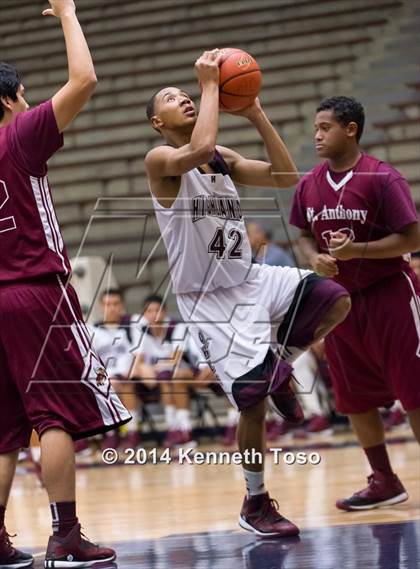 Thumbnail 1 in St. Anthony vs. Highlands (SAISD Tournament) photogallery.