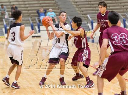 Thumbnail 2 in St. Anthony vs. Highlands (SAISD Tournament) photogallery.