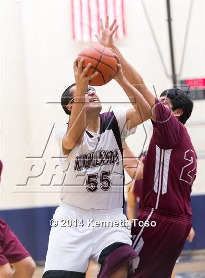 Thumbnail 1 in St. Anthony vs. Highlands (SAISD Tournament) photogallery.