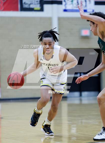 Thumbnail 1 in McKinney vs Birdville (Whataburger Tournament) photogallery.