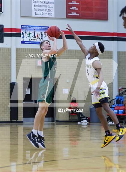 Thumbnail 3 in McKinney vs Birdville (Whataburger Tournament) photogallery.