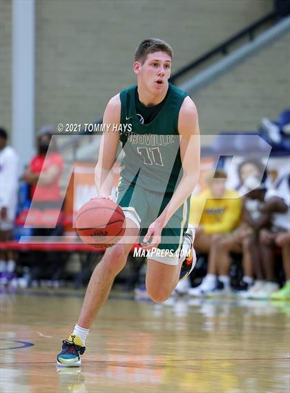 Thumbnail 1 in McKinney vs Birdville (Whataburger Tournament) photogallery.