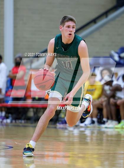 Thumbnail 3 in McKinney vs Birdville (Whataburger Tournament) photogallery.