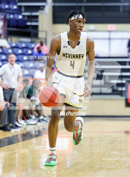 Thumbnail 2 in McKinney vs Birdville (Whataburger Tournament) photogallery.