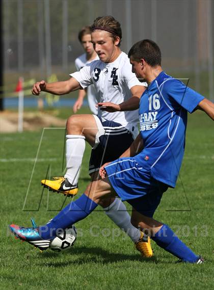 Thumbnail 2 in Hale Ray @ Haddam-Killingworth photogallery.