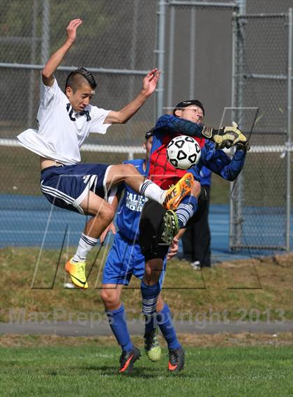Thumbnail 2 in Hale Ray @ Haddam-Killingworth photogallery.