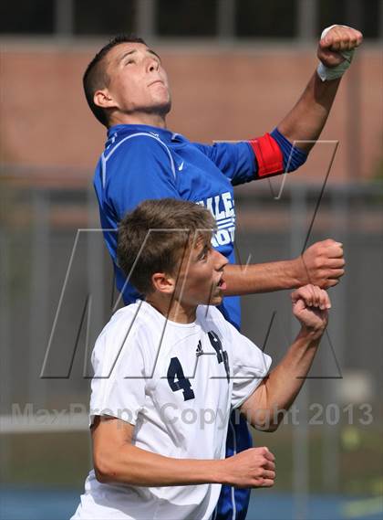 Thumbnail 3 in Hale Ray @ Haddam-Killingworth photogallery.