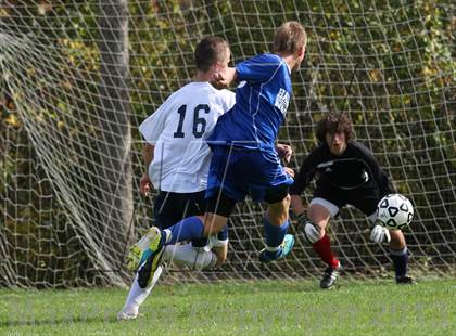 Thumbnail 3 in Hale Ray @ Haddam-Killingworth photogallery.