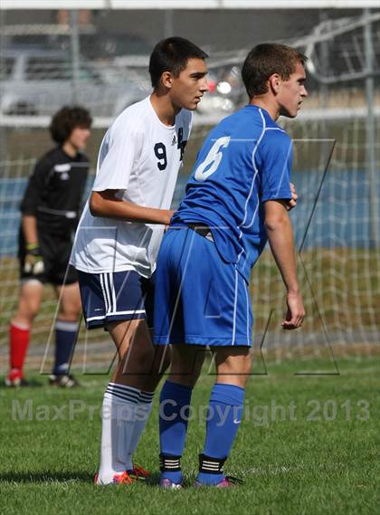 Thumbnail 1 in Hale Ray @ Haddam-Killingworth photogallery.