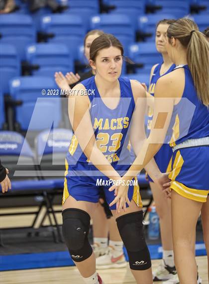 Thumbnail 1 in Macks Creek vs South Iron (Bill Rowe's Queen City Showcase) photogallery.