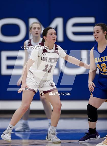 Thumbnail 1 in Macks Creek vs South Iron (Bill Rowe's Queen City Showcase) photogallery.