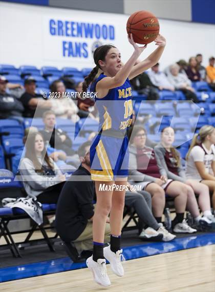 Thumbnail 1 in Macks Creek vs South Iron (Bill Rowe's Queen City Showcase) photogallery.