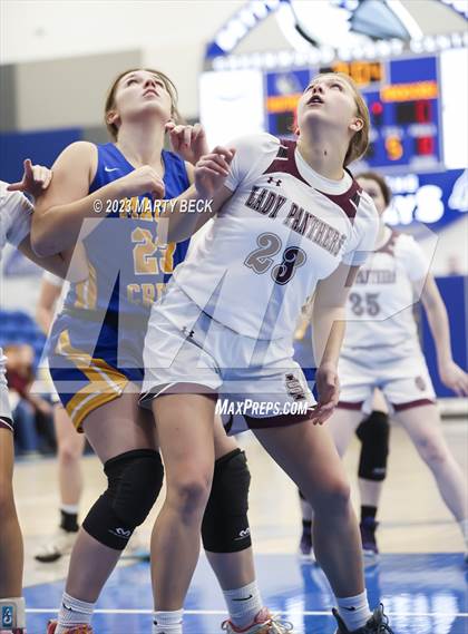 Thumbnail 2 in Macks Creek vs South Iron (Bill Rowe's Queen City Showcase) photogallery.