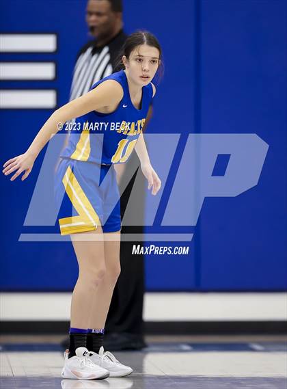 Thumbnail 1 in Macks Creek vs South Iron (Bill Rowe's Queen City Showcase) photogallery.