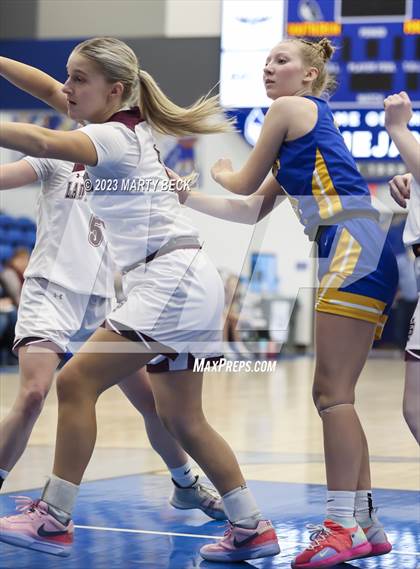 Thumbnail 1 in Macks Creek vs South Iron (Bill Rowe's Queen City Showcase) photogallery.