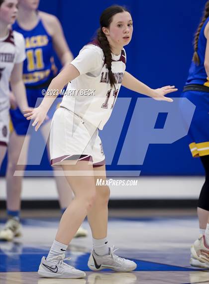 Thumbnail 2 in Macks Creek vs South Iron (Bill Rowe's Queen City Showcase) photogallery.