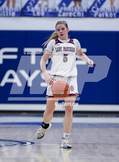 Thumbnail 2 in Macks Creek vs South Iron (Bill Rowe's Queen City Showcase) photogallery.