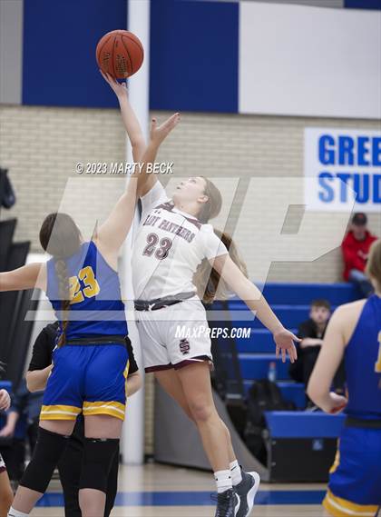 Thumbnail 3 in Macks Creek vs South Iron (Bill Rowe's Queen City Showcase) photogallery.