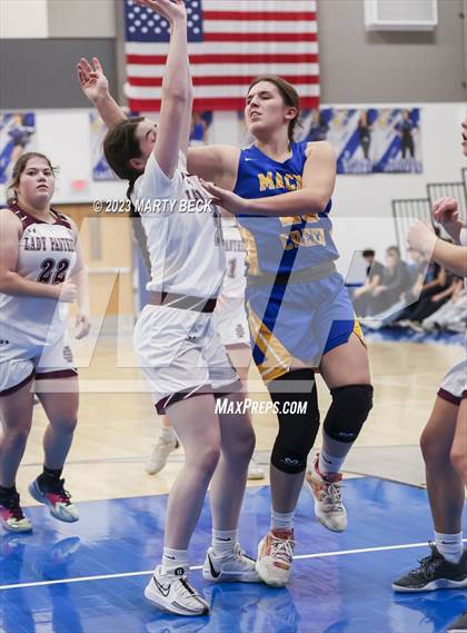 Thumbnail 2 in Macks Creek vs South Iron (Bill Rowe's Queen City Showcase) photogallery.