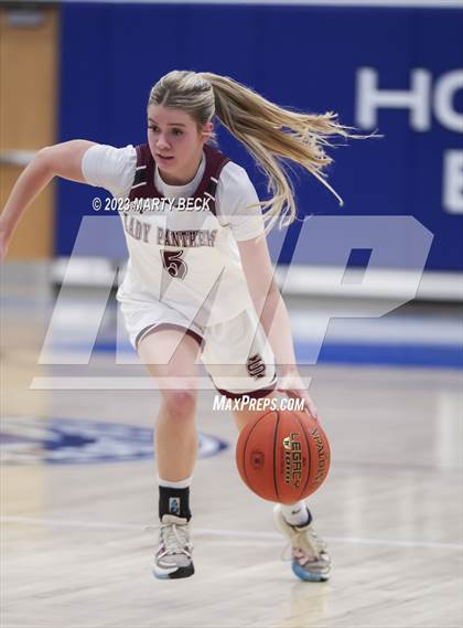 Thumbnail 1 in Macks Creek vs South Iron (Bill Rowe's Queen City Showcase) photogallery.