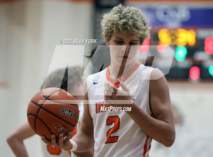 Thumbnail 3 in Grand Saline vs Chapel Hill photogallery.
