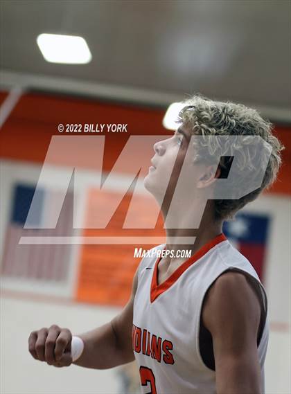 Thumbnail 1 in Grand Saline vs Chapel Hill photogallery.
