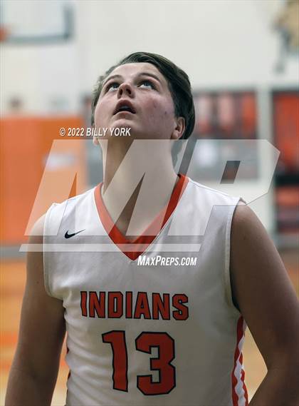 Thumbnail 2 in Grand Saline vs Chapel Hill photogallery.