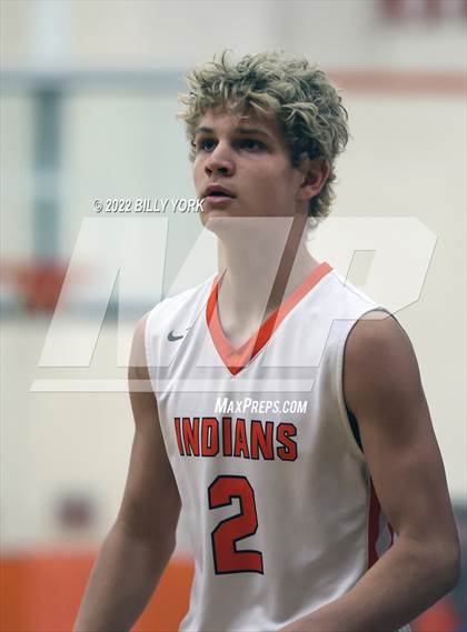 Thumbnail 2 in Grand Saline vs Chapel Hill photogallery.