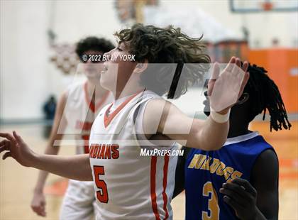 Thumbnail 2 in Grand Saline vs Chapel Hill photogallery.