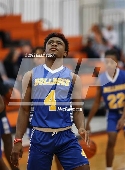 Thumbnail 3 in Grand Saline vs Chapel Hill photogallery.