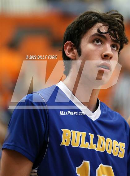 Thumbnail 3 in Grand Saline vs Chapel Hill photogallery.