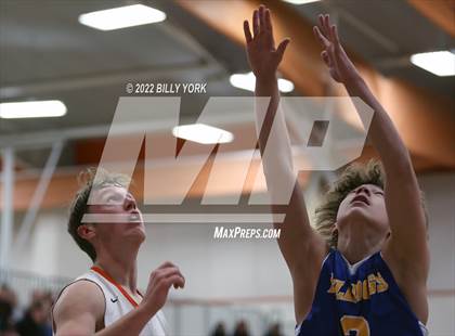 Thumbnail 1 in Grand Saline vs Chapel Hill photogallery.