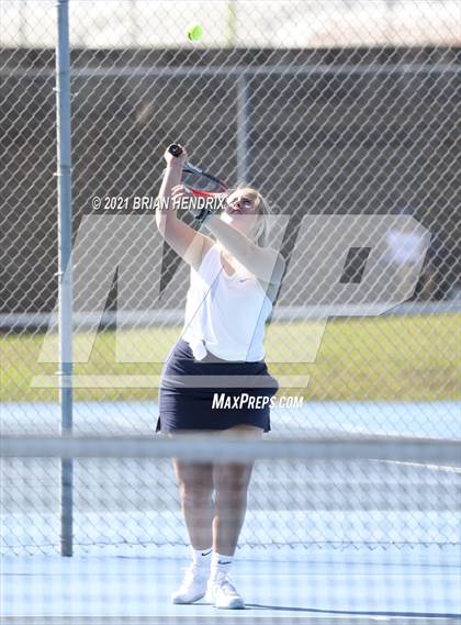 Thumbnail 1 in Alexander Central @ Foard photogallery.