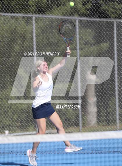 Thumbnail 1 in Alexander Central @ Foard photogallery.