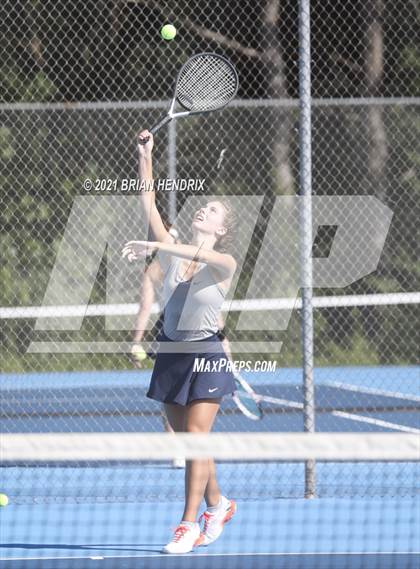 Thumbnail 1 in Alexander Central @ Foard photogallery.