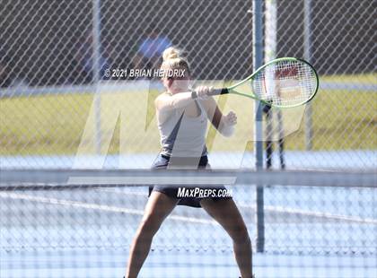 Thumbnail 3 in Alexander Central @ Foard photogallery.