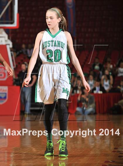 Thumbnail 3 in Myers Park vs. Southeast Raleigh (NCHSAA 4A Final) photogallery.
