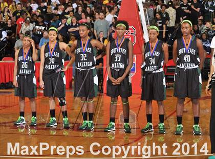 Thumbnail 1 in Myers Park vs. Southeast Raleigh (NCHSAA 4A Final) photogallery.