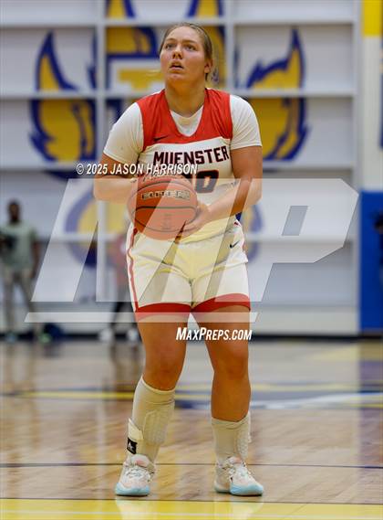 Thumbnail 2 in  Muenster vs Nocona (UIL Basketball 2A Regional Final) photogallery.