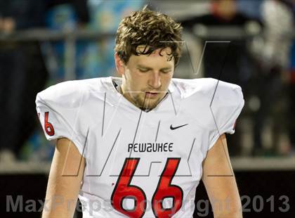 Thumbnail 3 in Elkhorn vs Pewaukee (WIAA D3 Round 1 Playoff) photogallery.