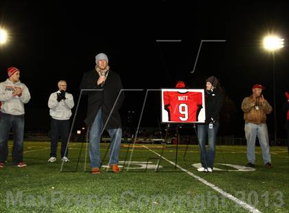 Thumbnail 3 in Elkhorn vs Pewaukee (WIAA D3 Round 1 Playoff) photogallery.