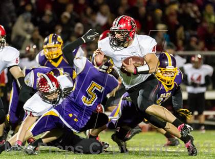 Thumbnail 1 in Elkhorn vs Pewaukee (WIAA D3 Round 1 Playoff) photogallery.