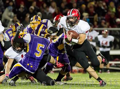 Thumbnail 3 in Elkhorn vs Pewaukee (WIAA D3 Round 1 Playoff) photogallery.
