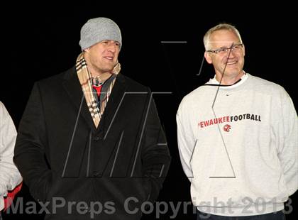 Thumbnail 1 in Elkhorn vs Pewaukee (WIAA D3 Round 1 Playoff) photogallery.