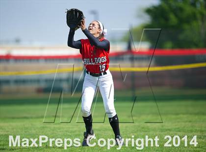 Thumbnail 2 in Clarke @ Island Trees (Section VIII Class A Semifinal) photogallery.