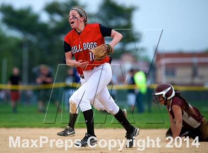 Thumbnail 1 in Clarke @ Island Trees (Section VIII Class A Semifinal) photogallery.