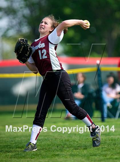 Thumbnail 2 in Clarke @ Island Trees (Section VIII Class A Semifinal) photogallery.